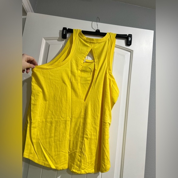 NEW NWT VS Victoria secret‎ PINK yellow tank w/ cut out XXL - Picture 2 of 4